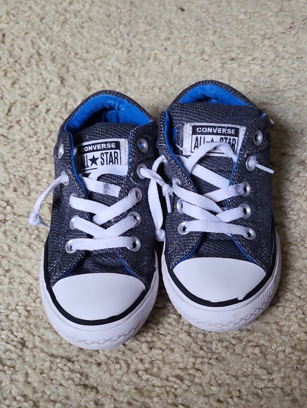 Converse Kids Navy and Bright Blue Low Top Sneakers